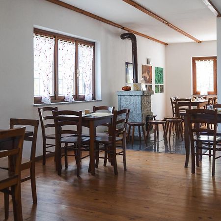 Rifugio Parpinasca Hostel Trontano ภายนอก รูปภาพ