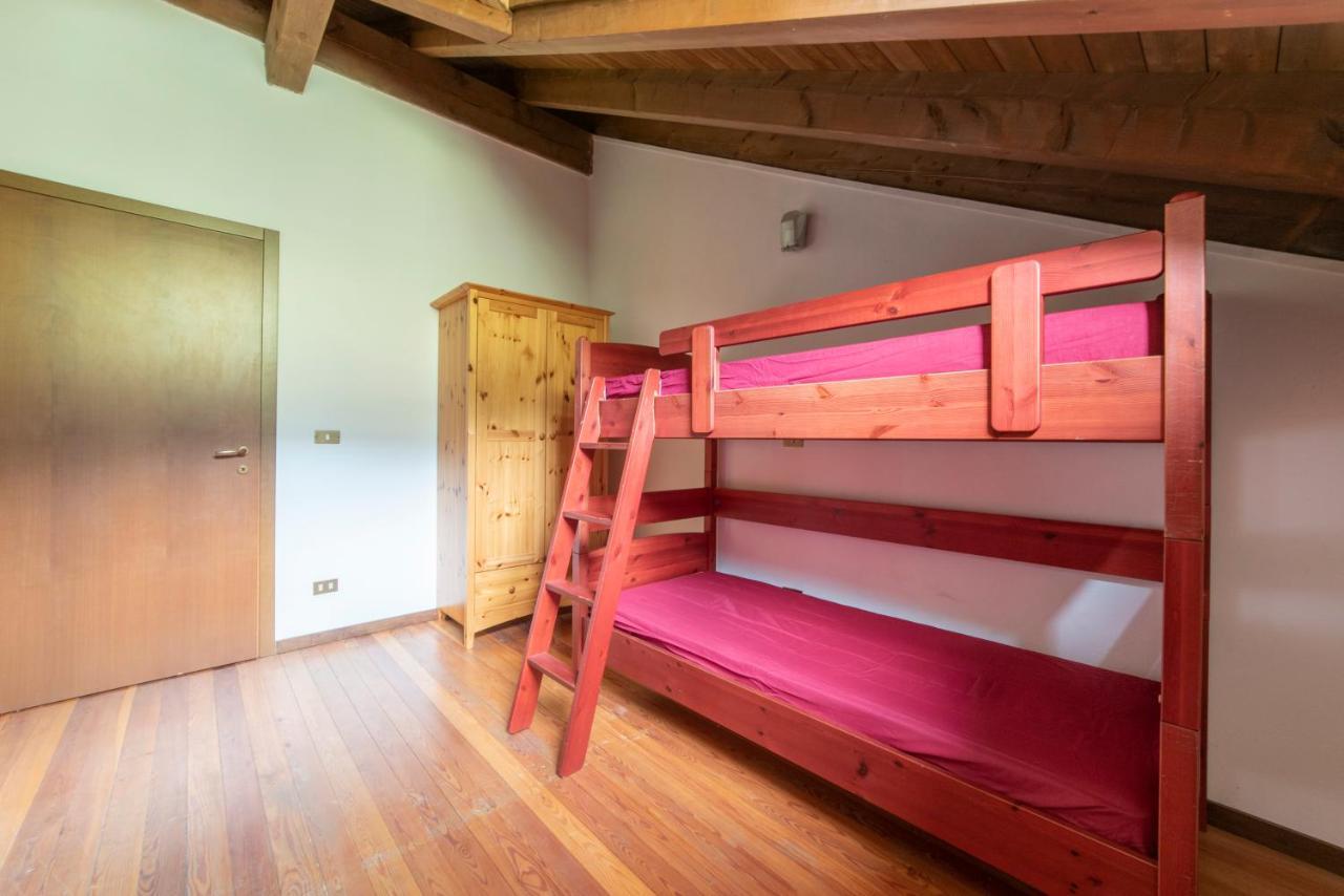 Rifugio Parpinasca Hostel Trontano ภายนอก รูปภาพ