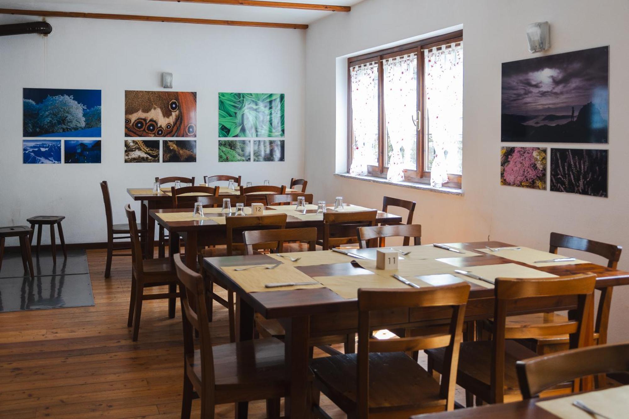 Rifugio Parpinasca Hostel Trontano ภายนอก รูปภาพ